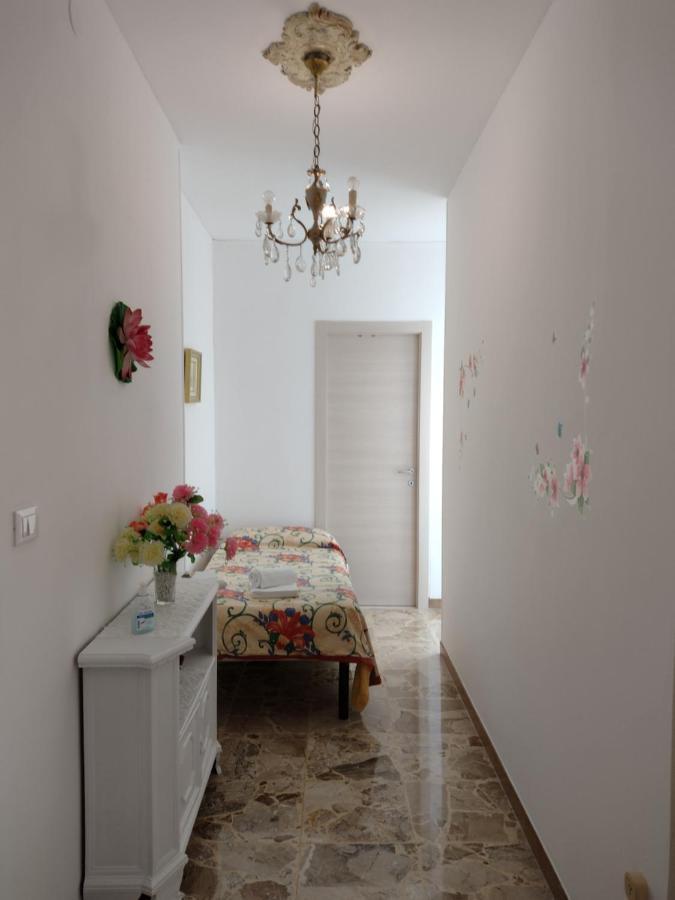 Casa Al Mare Apartment เวนติมิญา ภายนอก รูปภาพ
