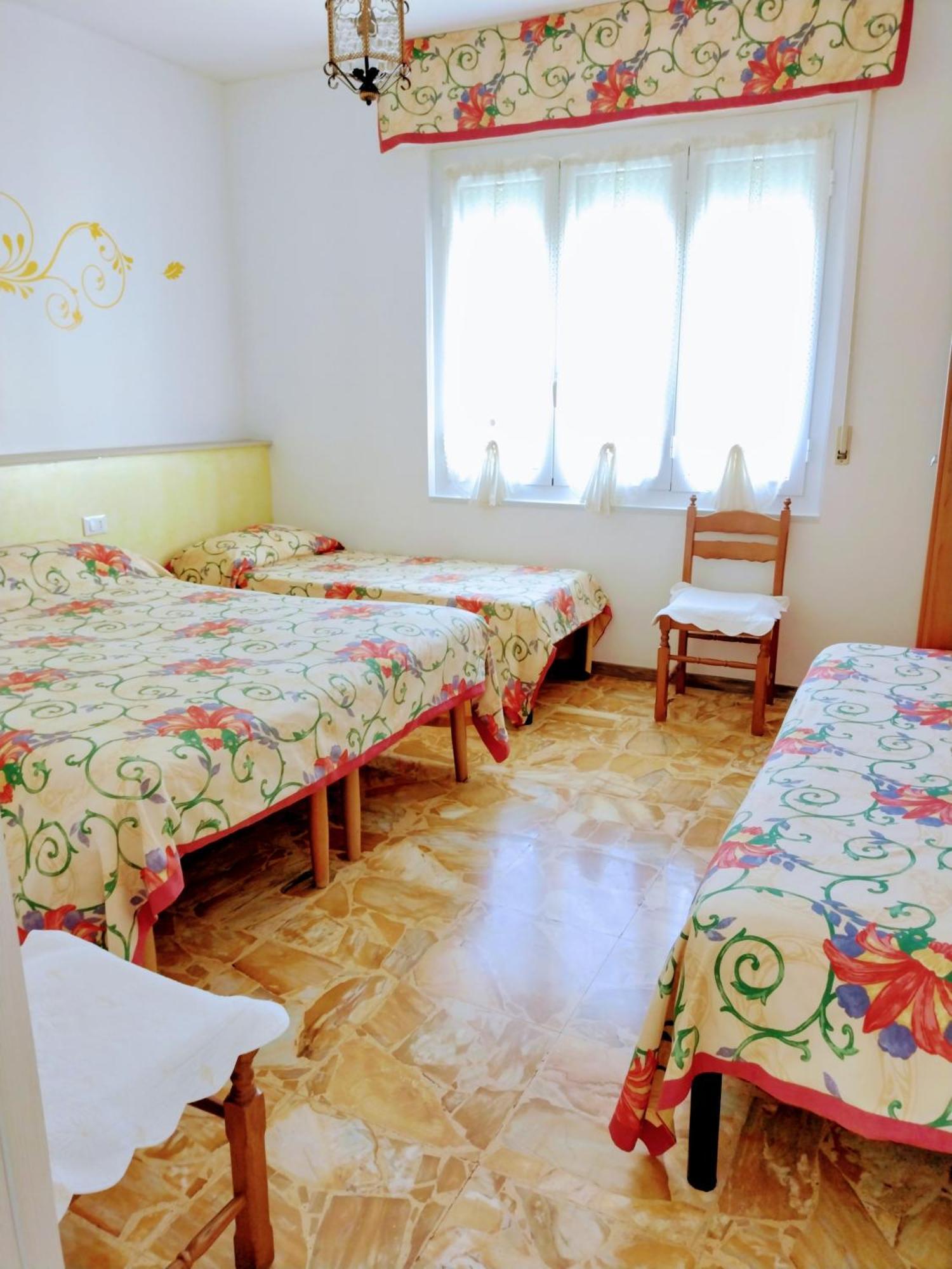 Casa Al Mare Apartment เวนติมิญา ภายนอก รูปภาพ